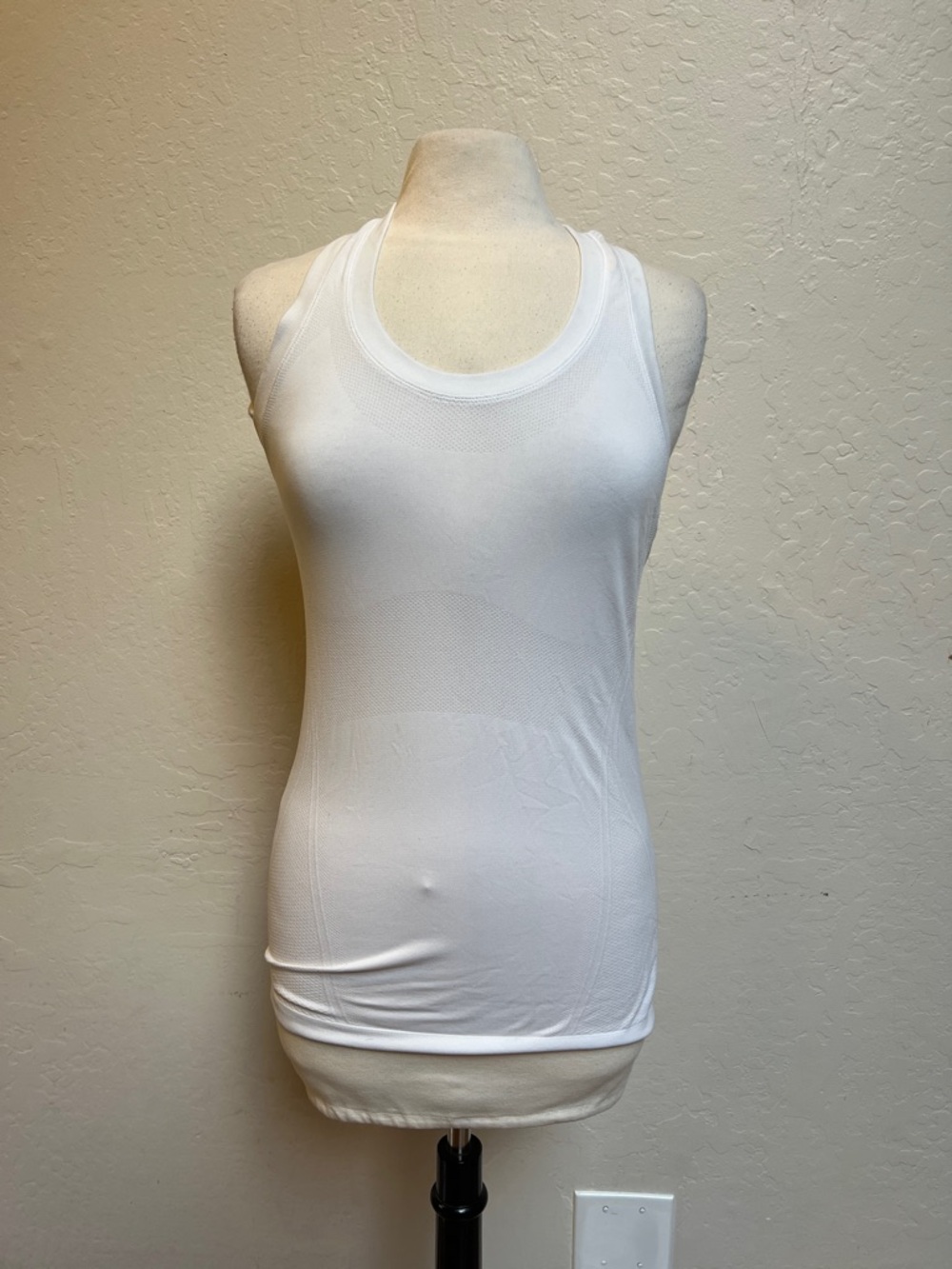 Athleta white tank top